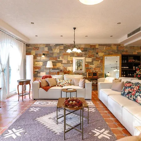 Bujtina E Diellit Boutique