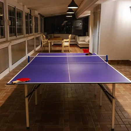 Bujtina E Diellit Boutique ヴィラ *