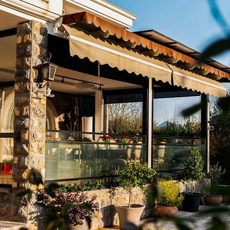 Villa Bujtina E Diellit Boutique Tirana