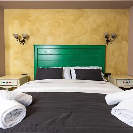 Villa Bujtina E Diellit Boutique Tirana