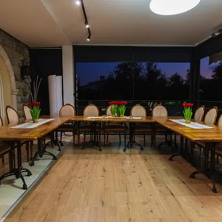 Bujtina E Diellit Boutique