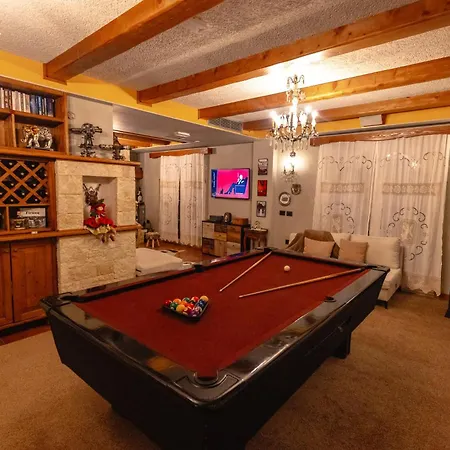 Bujtina E Diellit Boutique